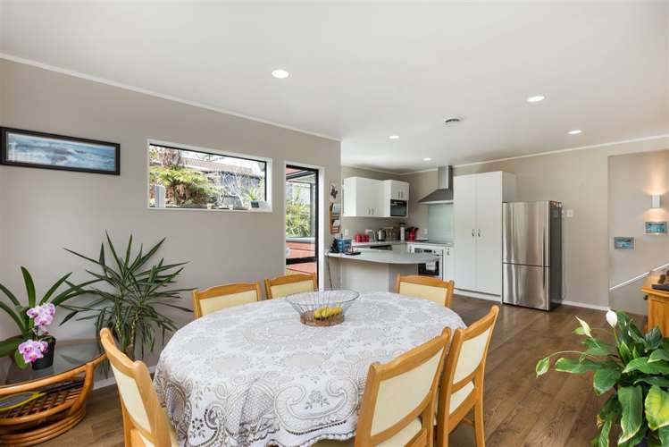 2/125 Manuka Road Bayview_11