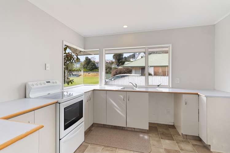2/27 Renwick Place Nelson South_9