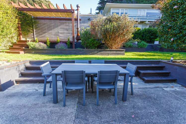 2 Berwick Grove Seatoun_17