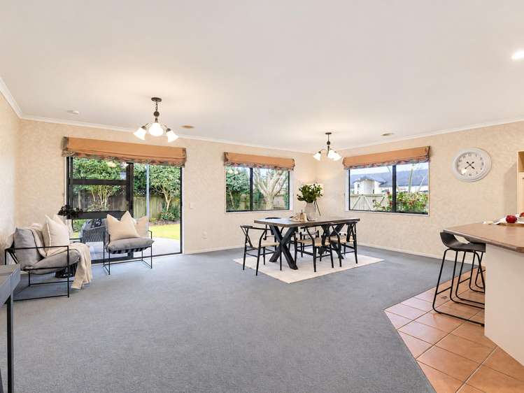 1 Roderick Place Rototuna_17