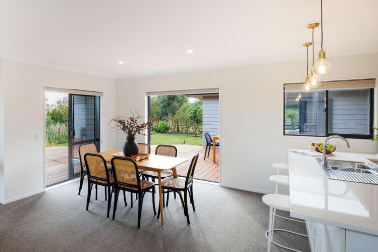 67 Albert Road Tokomaru_13
