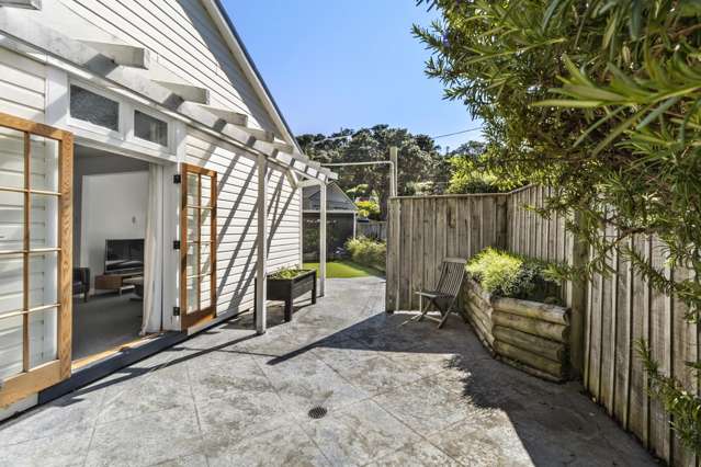 21 Beach Street Island Bay_2