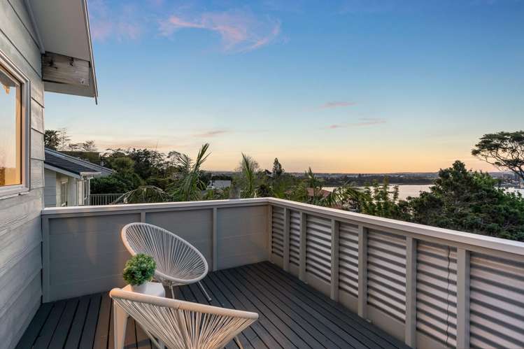 1/6 Oruamo Place Beach Haven_17