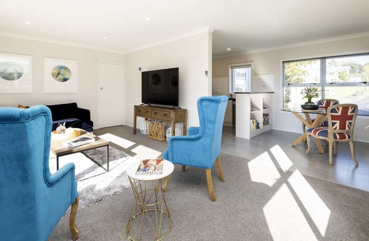 60 Beechdale Crescent Pakuranga Heights_9