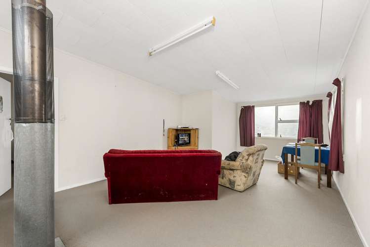 16 Richan Street Glenview_7