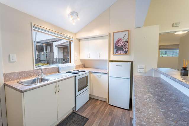 Cottage 10/6 Glenwood Avenue Highfield_1