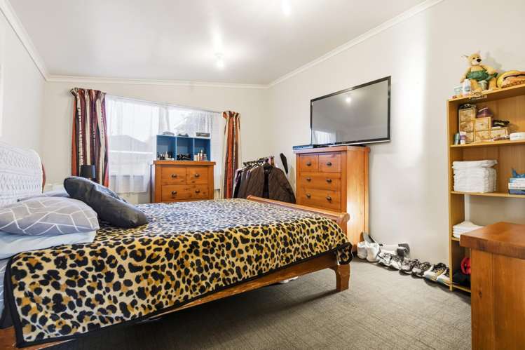 24 Hinemoa Avenue Taupo_12