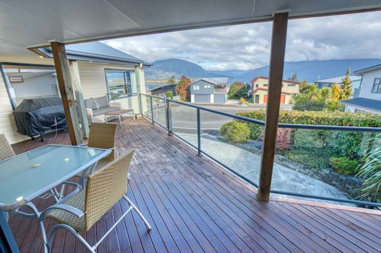 9 Ranui Place Moana_4