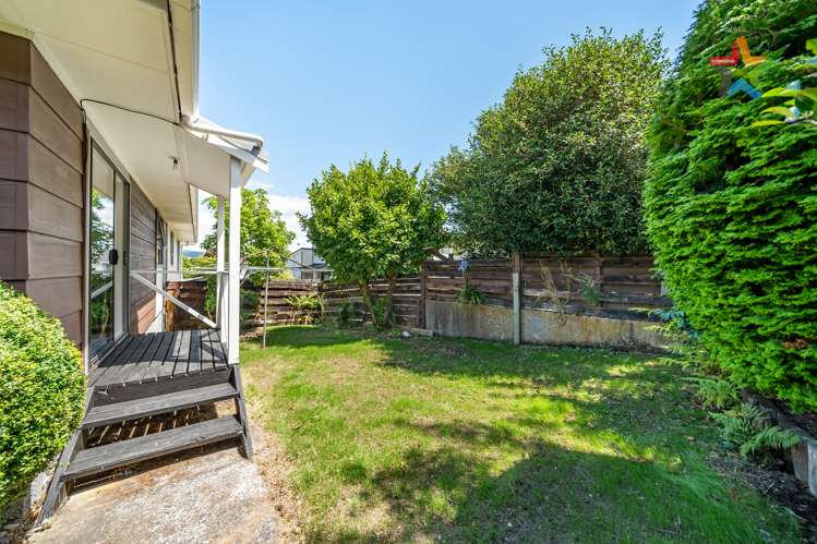 69b Hartford Crescent Totara Park_24