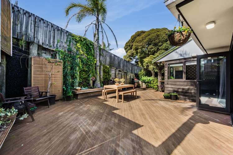 4/24 Abraham Place Saint Johns_16