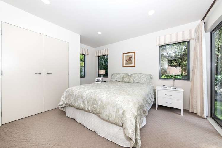 33a Seacliffe Avenue Belmont_13