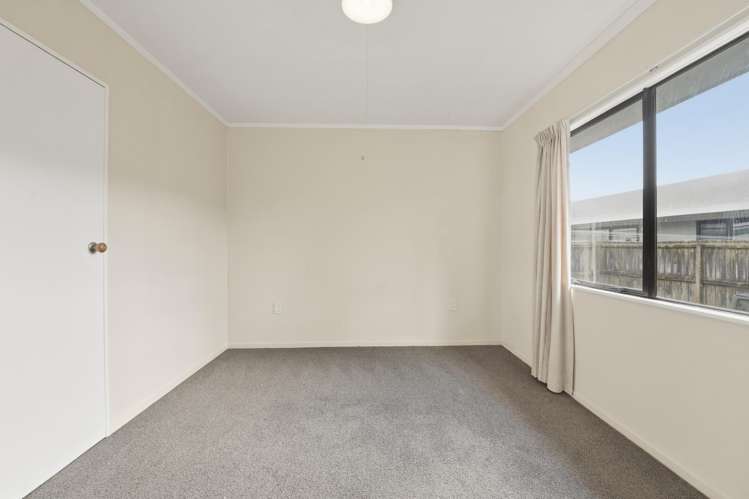 11 Lickfold Lane Pukete_8