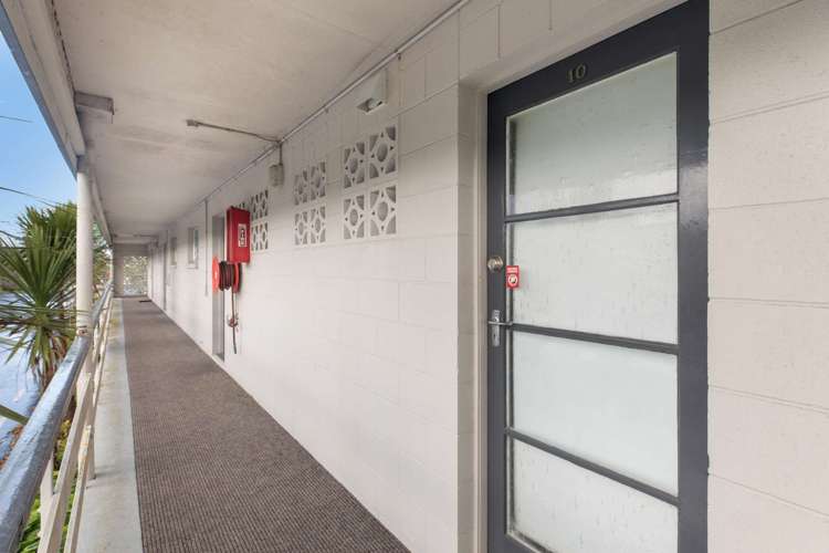 10/32 Blockhouse Bay Road Avondale_9