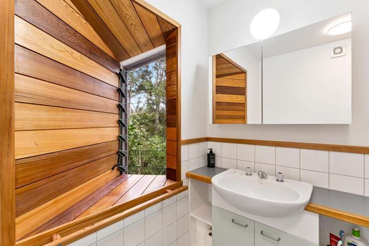 38 Grand View Road Leigh_13