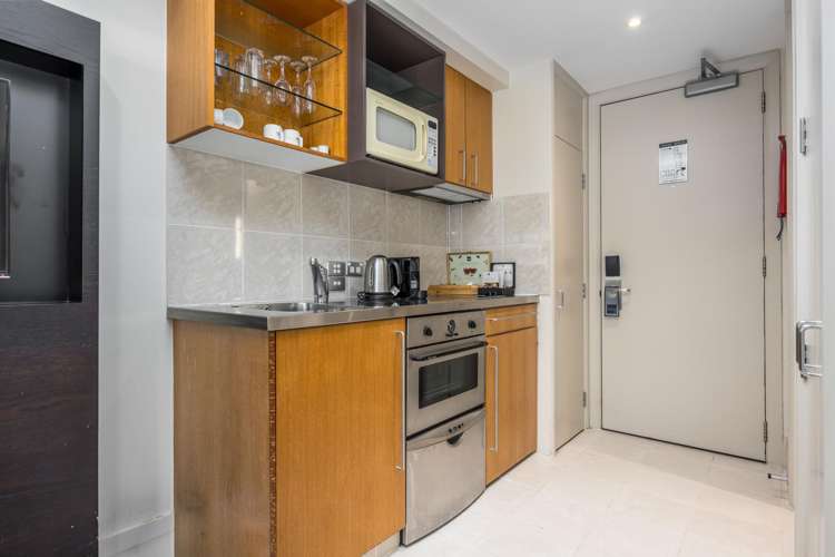 518/85 Customs Street West_1