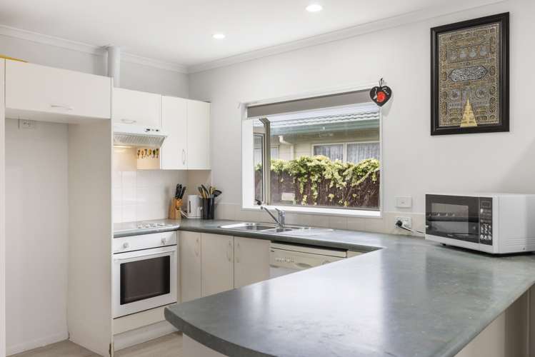 2/6 Gibbs Road Manurewa_6