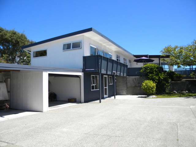 180 Fitzherbert Street Hokitika_1