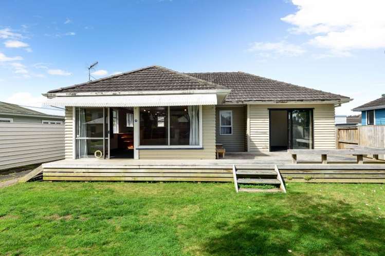 42 Montgomery Crescent_4