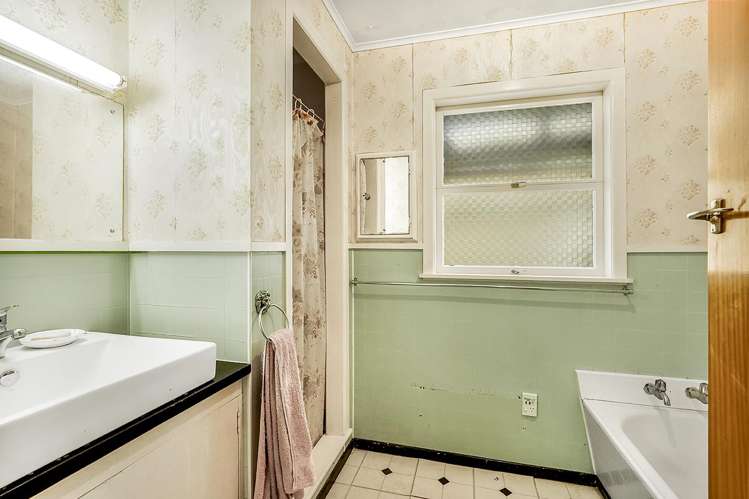 296 Shakespeare Street Cambridge_9