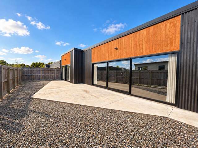Beautifully presented low maintenance home