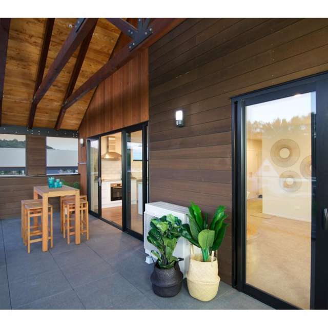 Modern 2-Bedroom Apartment in Kaukapakapa