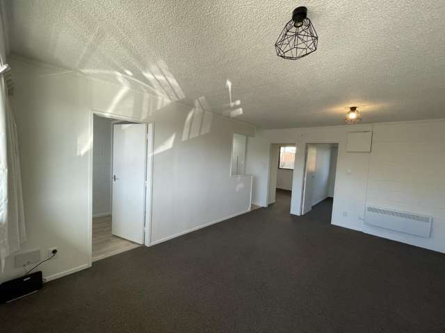 2/4 Derby Street Mount Victoria_3