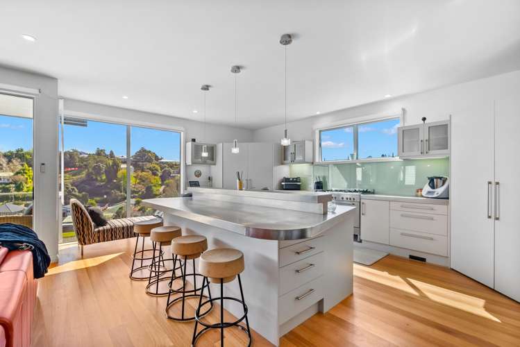 14 Dundas Road Riverside_26