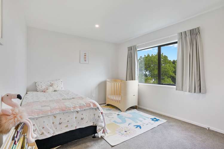 14 Mayall Avenue Beach Haven_12