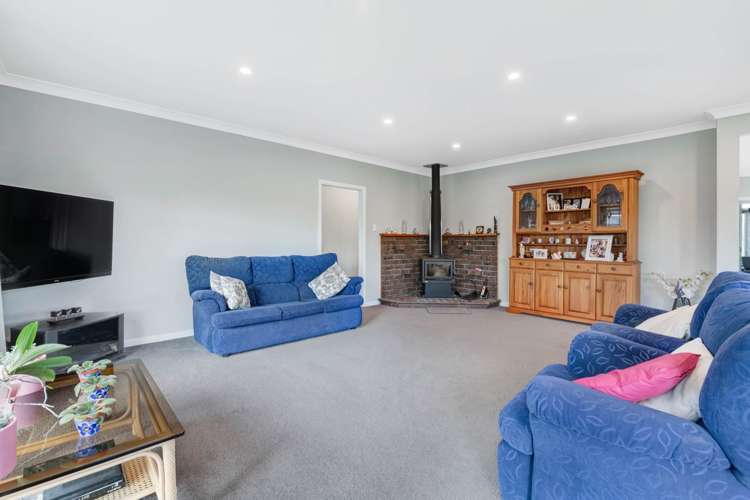 199 Parkhurst Road Parakai_13