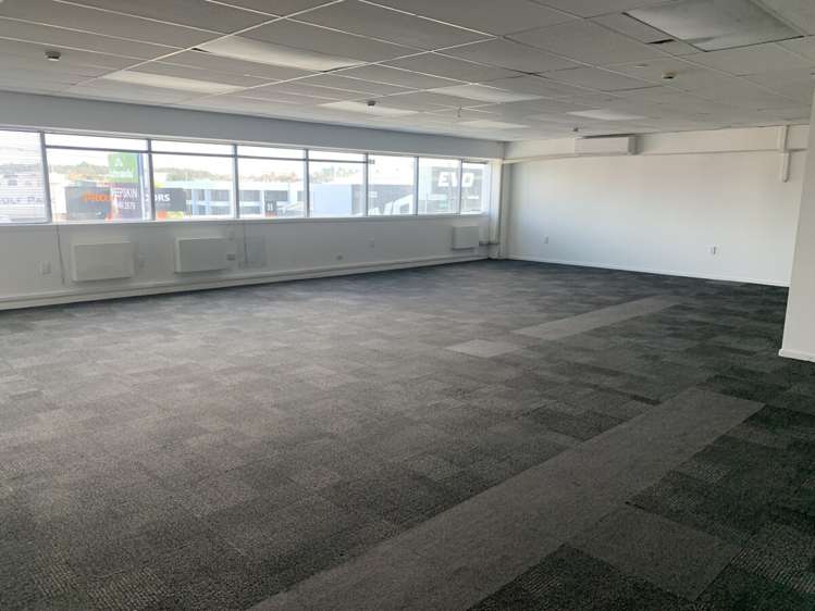 Level 1, Tenancy B, 34 Barrys Point Road Takapuna_2
