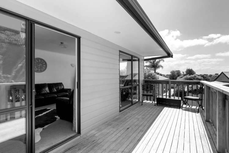 16 Victory Street Welcome Bay_2