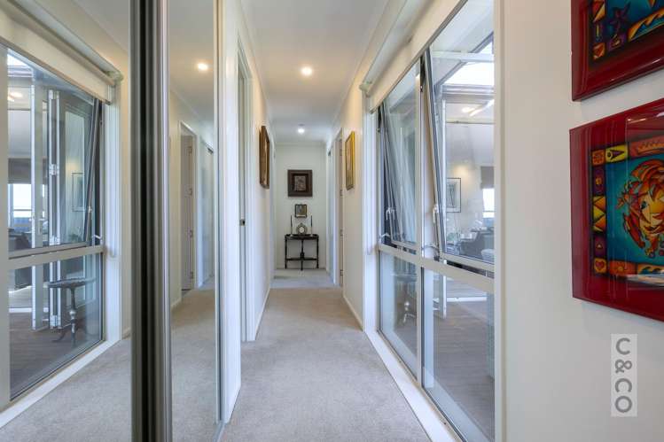 11 Canoe Lane Riverhead_23