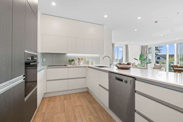15 Centreway Road_5