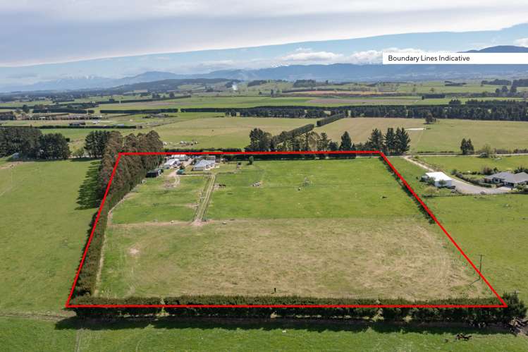 755 Mount Thomas Road Fernside_5