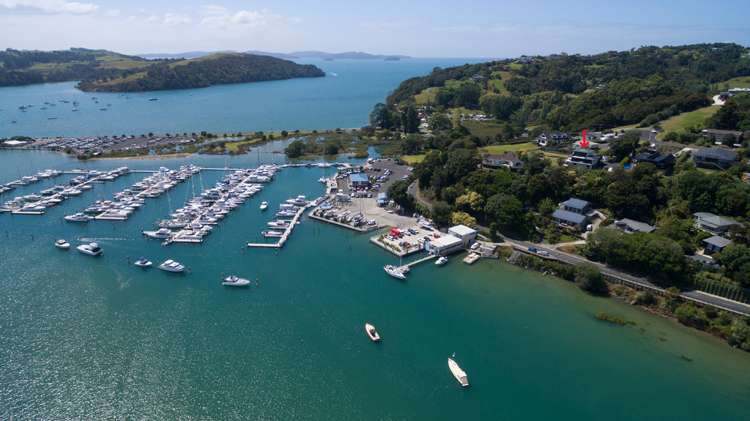 21 Kanuka Road Sandspit_8