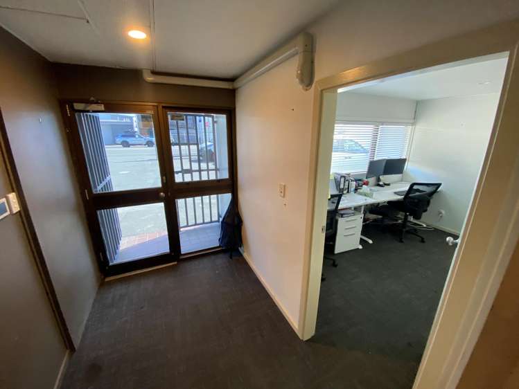 62 Montreal Street Sydenham_11