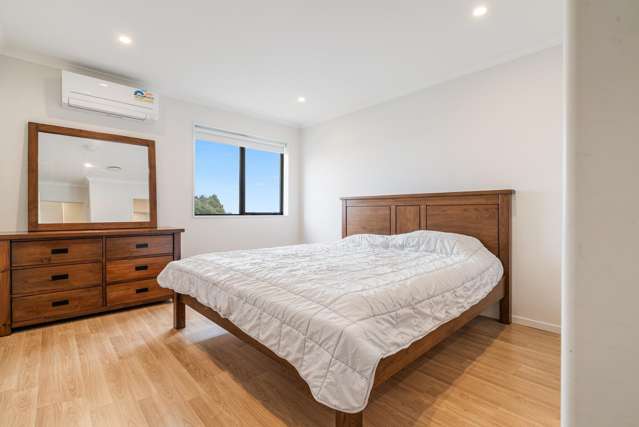 29 Matairangi Avenue Totara Heights_4