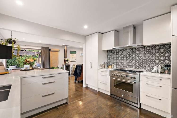 67 Paturoa Road Titirangi_4