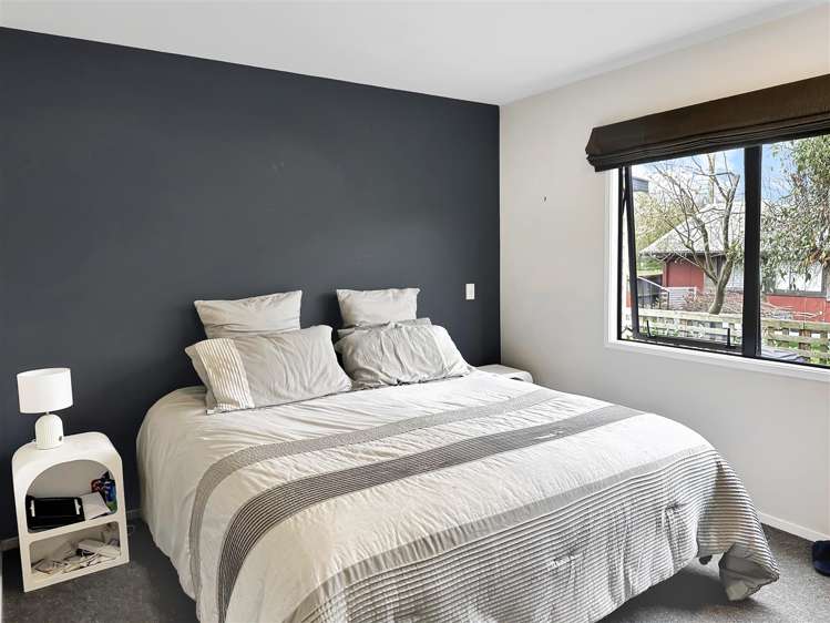 9A Holden Avenue Holdens Bay_7