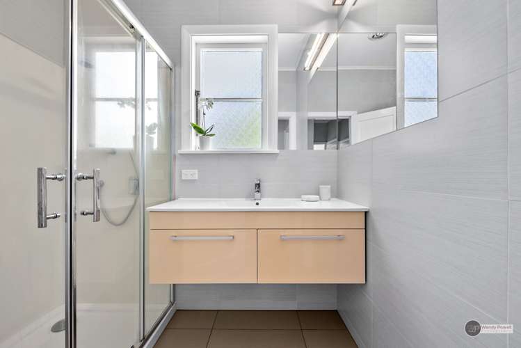 77 Pilmuir Street Lower Hutt_15