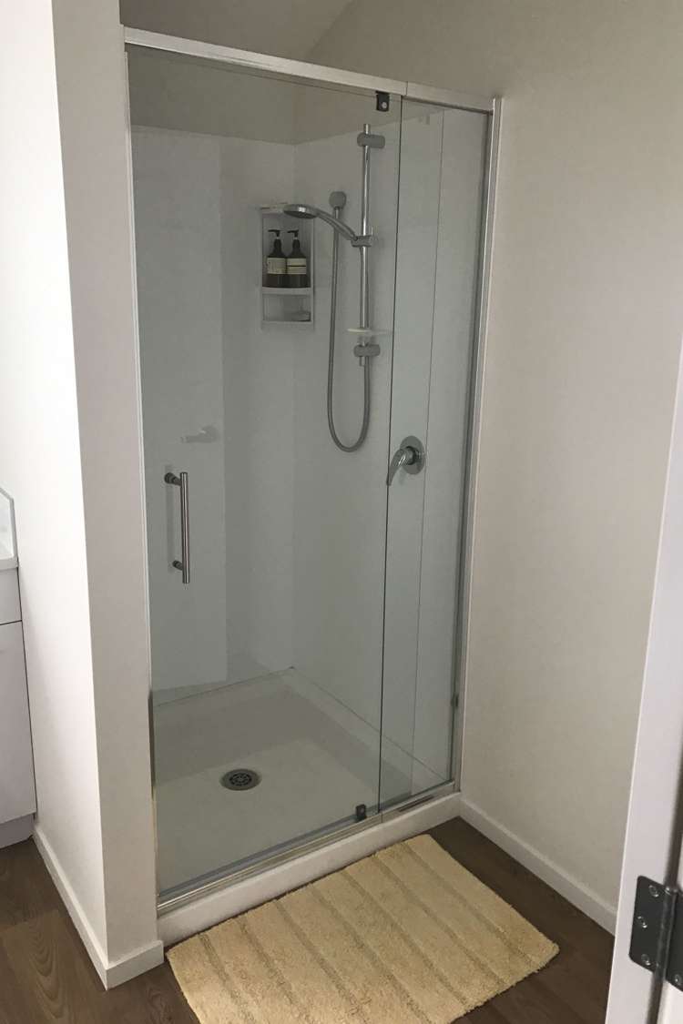 16 Simmonds Grove Greerton_8