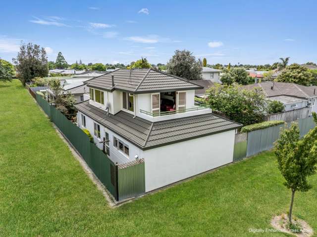 15a Menin rd Onekawa_4