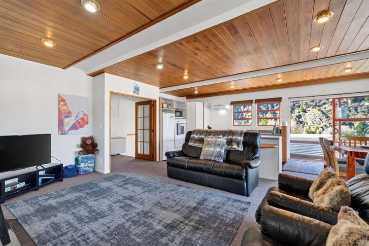 8B Kiely Lane Queenstown_13