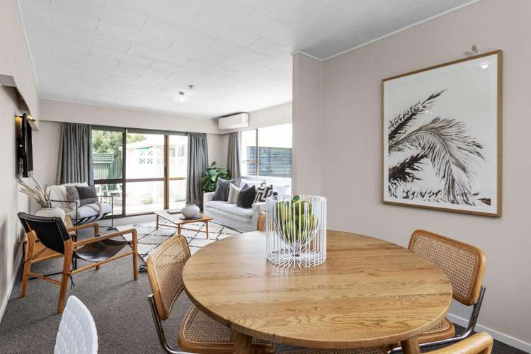 3/11 King Street Taradale_8