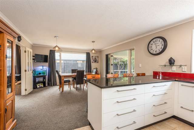 24 Kotuku Crescent Woolston_4