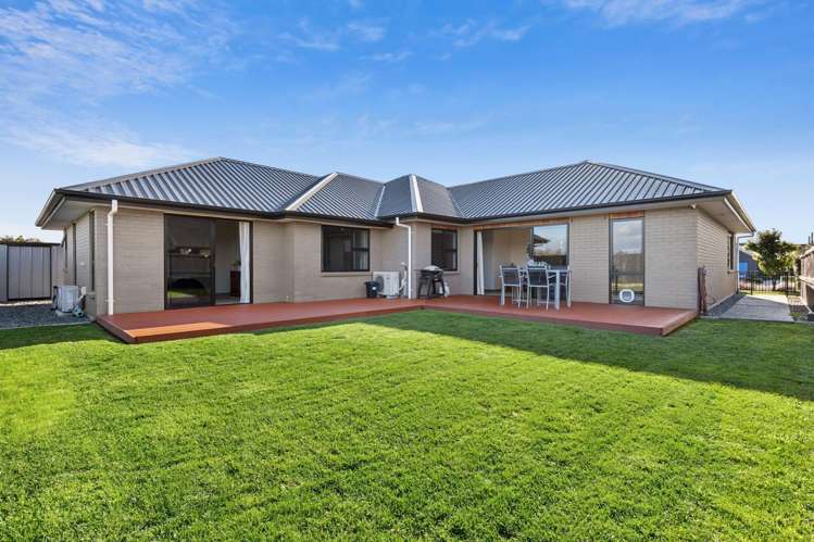 54 Norfolk Drive Cambridge_20