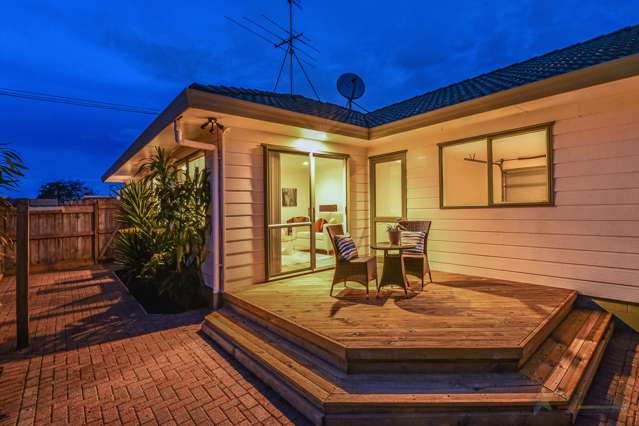 1/4 Oxford Road Manurewa_2