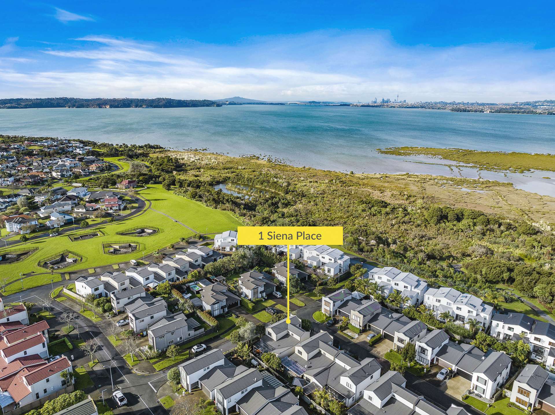 1 Siena Place Te Atatu Peninsula_0