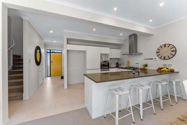 127 Bonair Crescent Silverdale_4