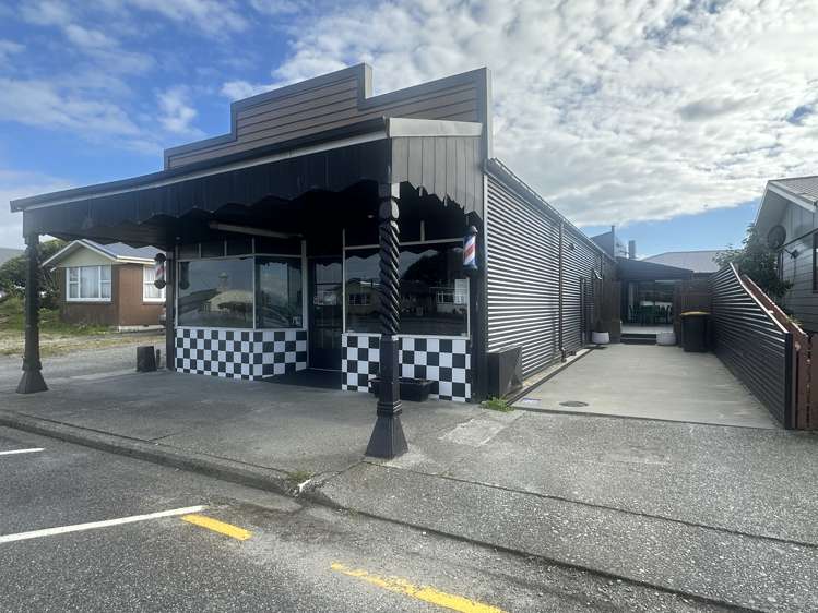 74 Hampden Street Hokitika_20